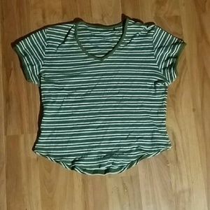 Green,dark green and white striped shirt crop top
